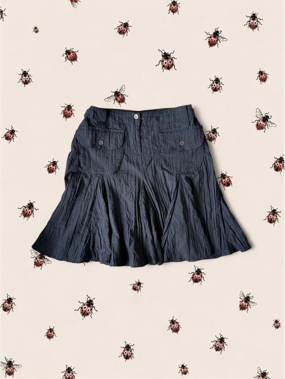 J’idée black crinkled knee length skirt